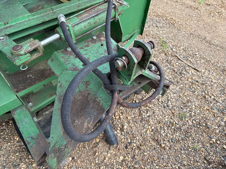 john-deere-3pt-7ft-snowblower-image-9