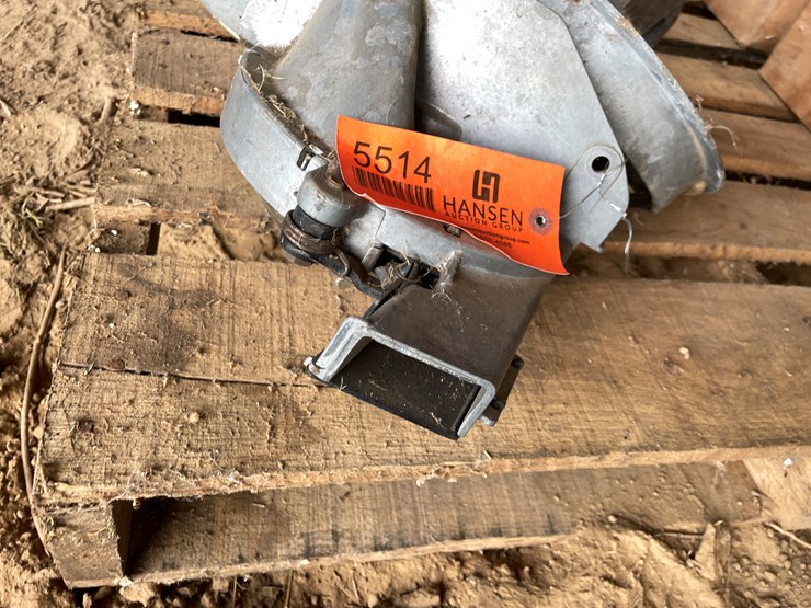 #5514-•-(7)-john-deere-seed-meters-image-7
