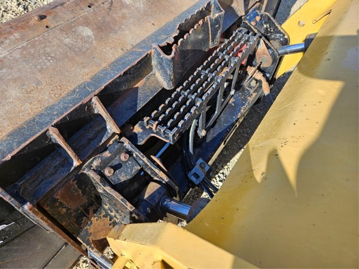 caterpillar-299d3-image-13
