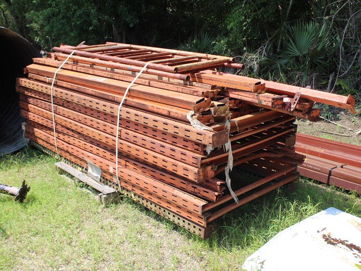 #5118-•-lot-of-pallet-racking-image-1