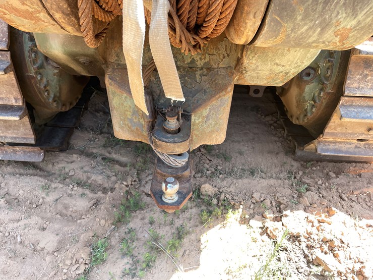 caterpillar-d7-image-16