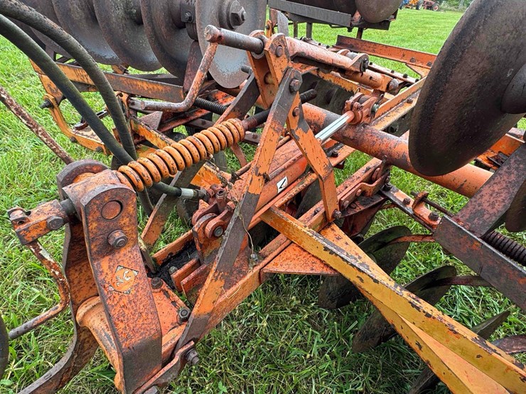 allis-chalmers-200-image-10
