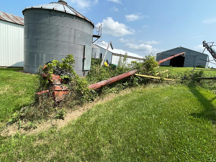 #5487-•-farm-king-grain-auger-elevator-image-2
