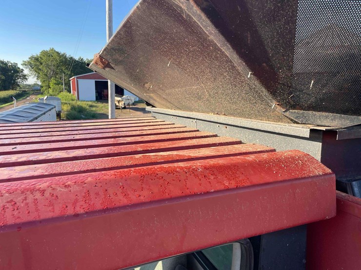 1997-case-ih-2166-image-110