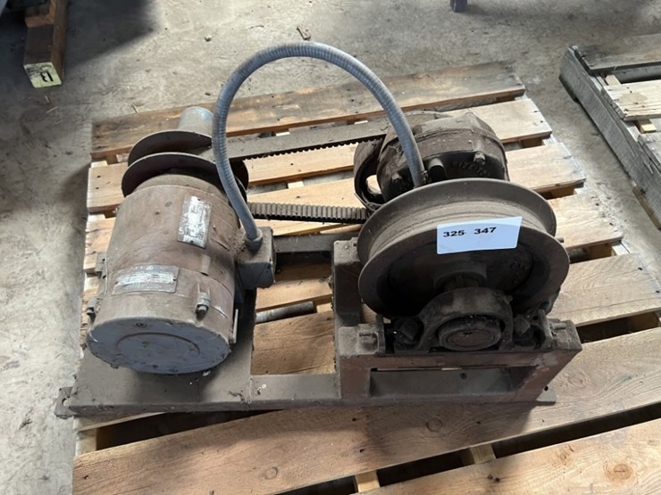 5hp-electric-motor-w/gear-reduction-image-1