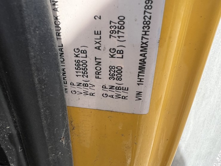 2007-international-durastar-4300-image-18