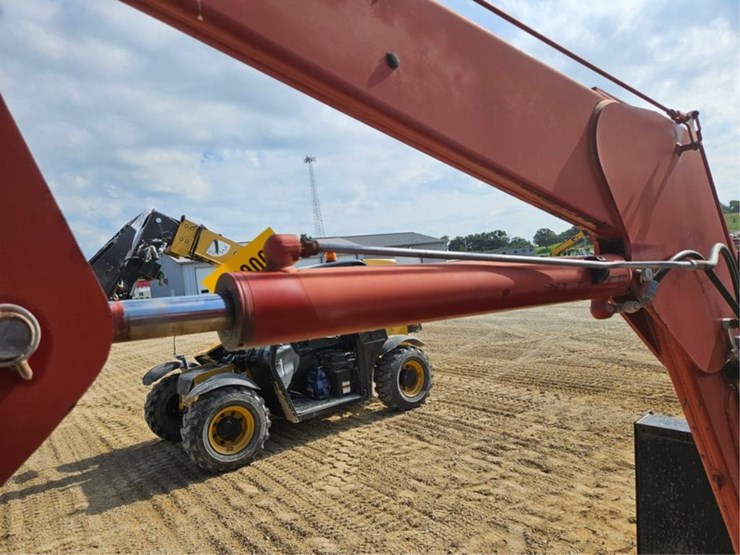 case-ih-l655-image-19