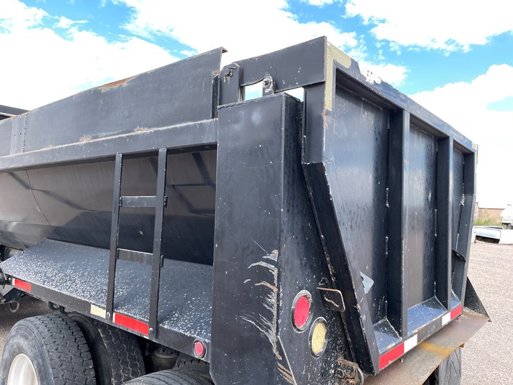 #1007-•-2013-freightliner-dump-truck-(elephant-butte,-nm)-(nm-title)-image-33