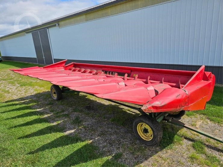 massey-ferguson-1183-image-1