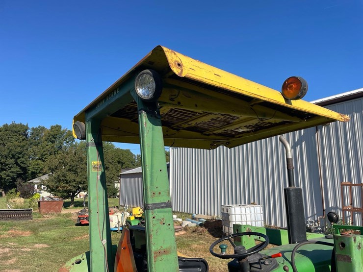 john-deere-2040-image-8