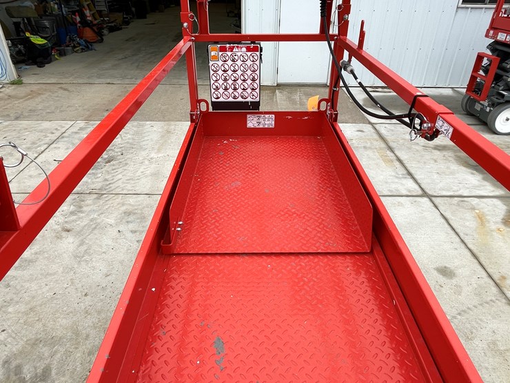 #128-•-2025-skyjack-sj3220e-scissors-lift-image-32