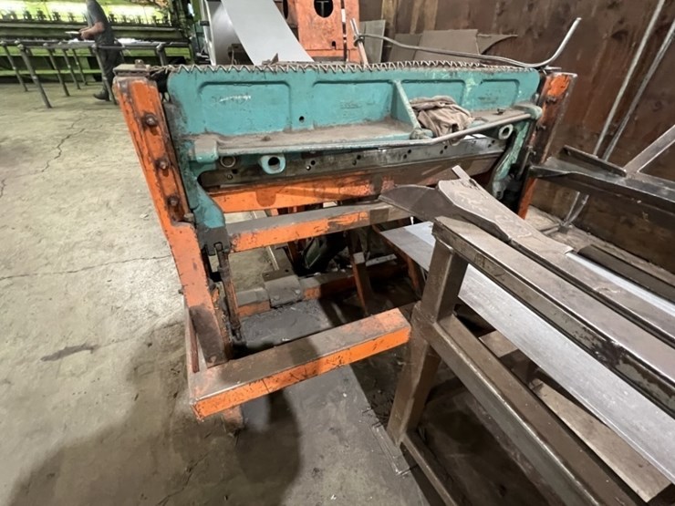 purlin-roll-forming-line-system-image-5
