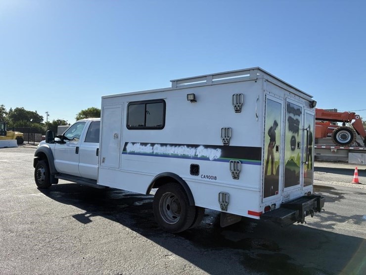 2012-ford-f550-image-4