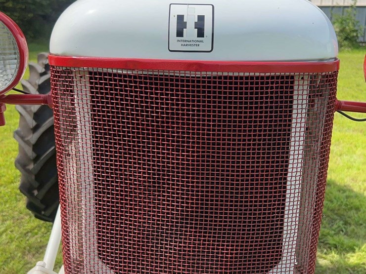 farmall-cub-demonstrator-image-9
