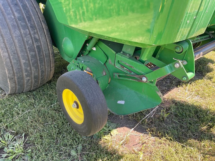 2013-john-deere-569-premium-image-15