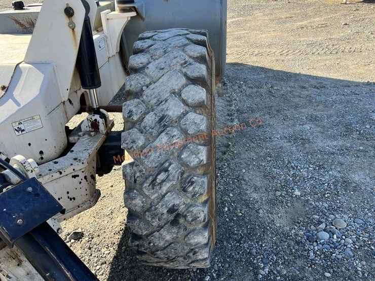 2005-terex-th1056-image-12