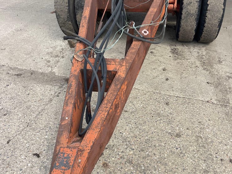 shop-built-10,000-gallon-manure-tank/running-gear-image-17