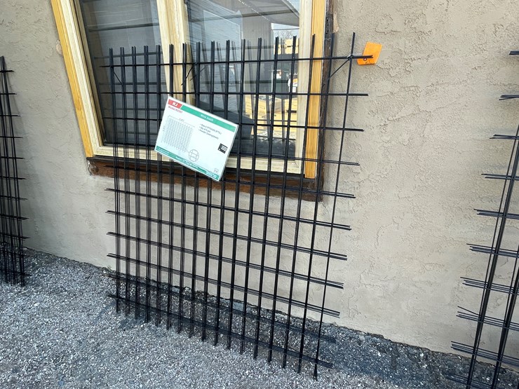 #4034-•-wire-mesh-panels-image-3