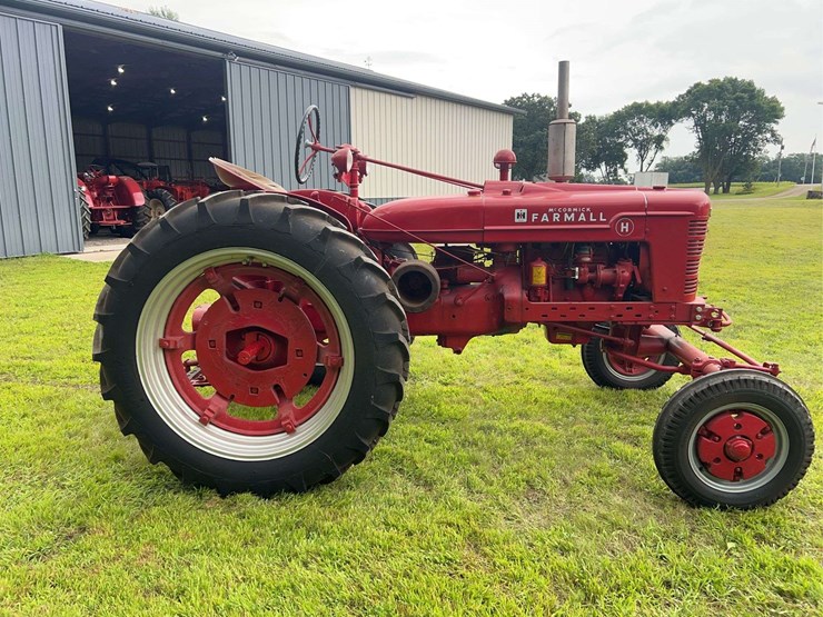 1944-farmall-h-distillate-image-6