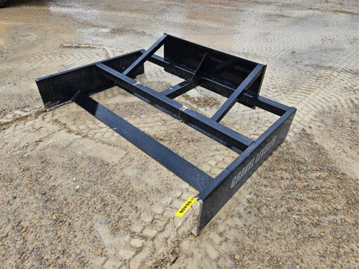 #406-•-x-star-skid-loader-gravel-leveler-image-1