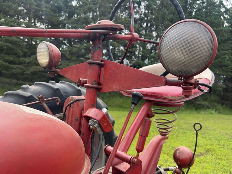 1947-farmall-h-image-45