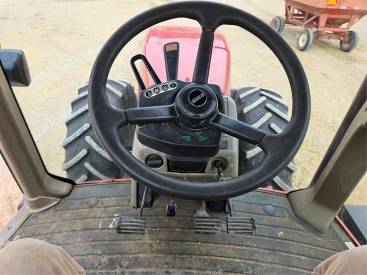 case-ih-mx285-image-28