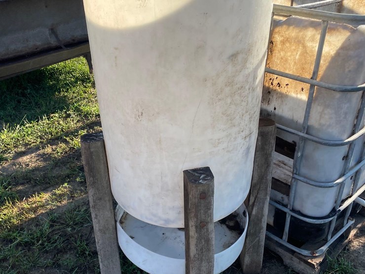 2-sheep-feeders-image-2