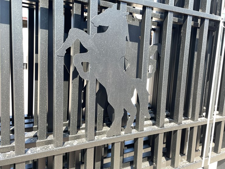 #4024-•-metal-farm-driveway-gate-image-7