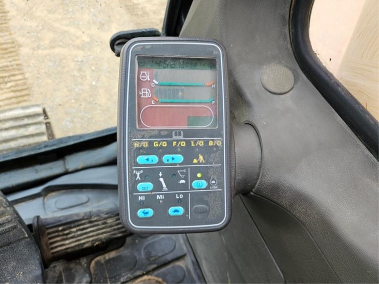komatsu-pc150-lc-image-32
