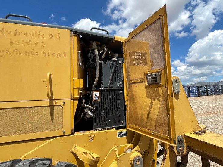 deere-672d-image-51