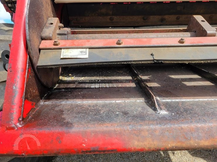 1985-massey-ferguson-860-image-22