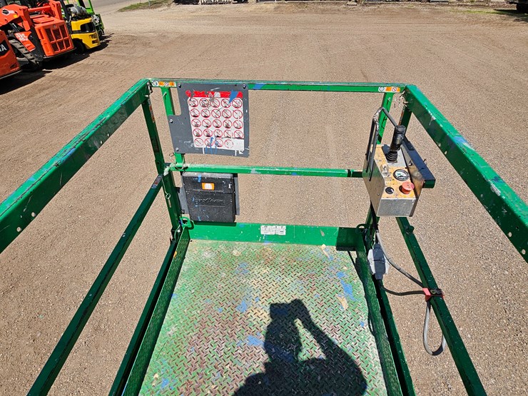 #129-•-2015-skyjack-sj-4632-scissors-lift-image-32