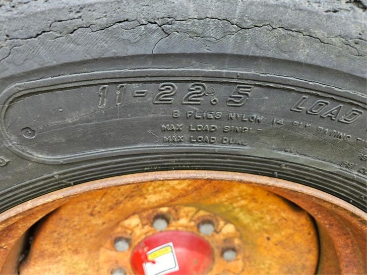 new-holland-145-image-20