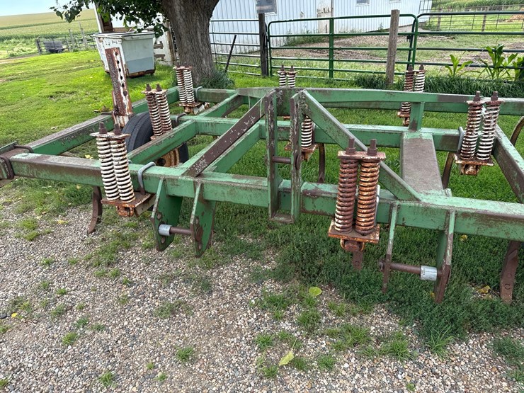 wetherell-chisel-plow-image-6