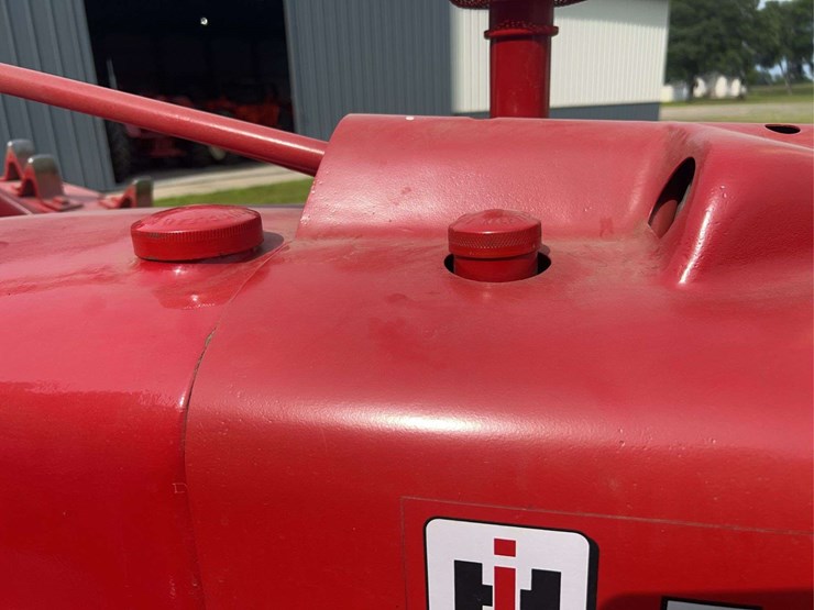 1940-farmall-h-distillate-image-23