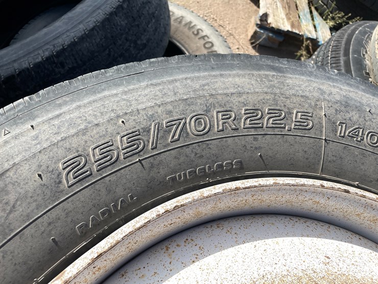 #3735-•-lot-of-tires-(las-cruces,-nm)-image-10