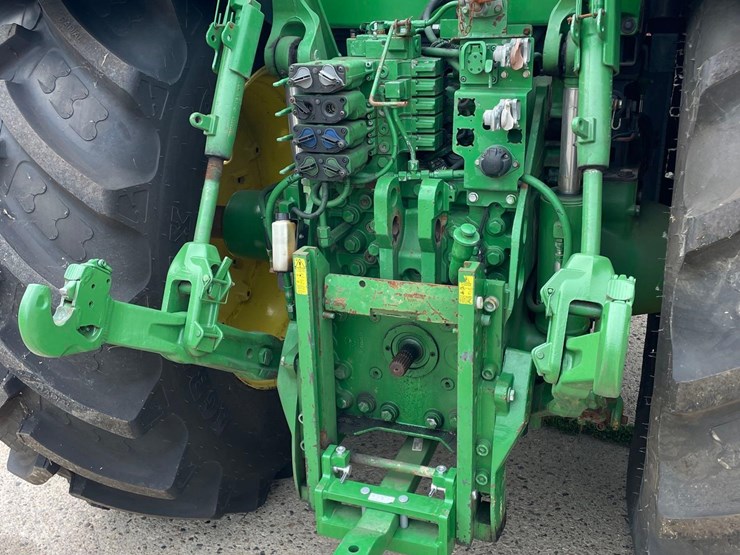 2012-john-deere-7280r-image-22