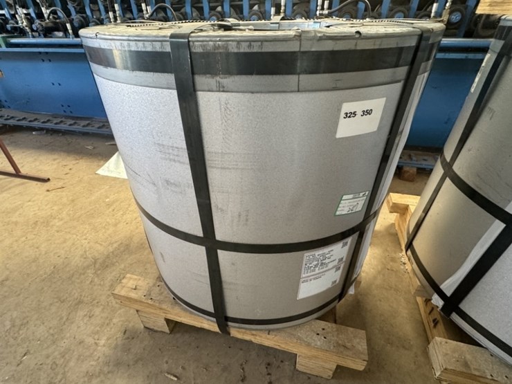 32"-hot-dip-coated-steel-slit-coil-image-1