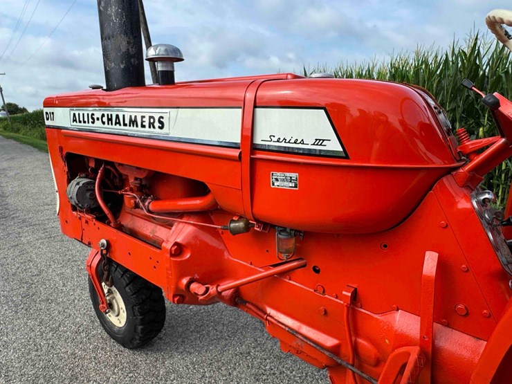 1963-allis-chalmers-d17-image-9