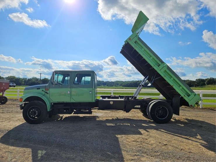 #384-•-1995-ih-4900-crew-cab-dump-truck-image-15