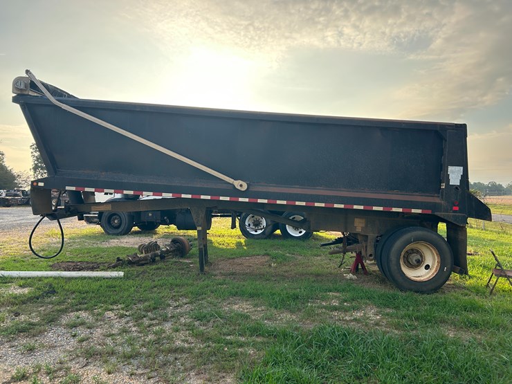 #110-•-#27029-•-2017-hi-bilt-hi-dump-23'-s/a-dump-trailer-vin:-5c2bb24bxhm010082-image-8