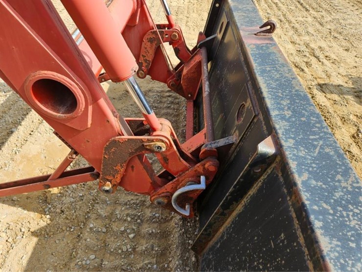 case-ih-l655-image-13