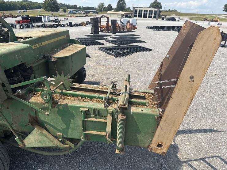 john-deere-346-image-12