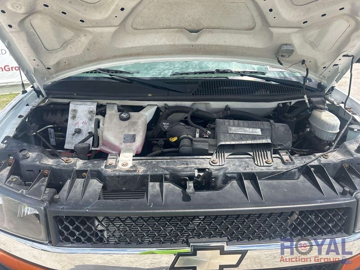 2008-chevrolet-express-passenger-van-image-9