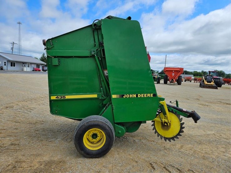 john-deere-435-image-6