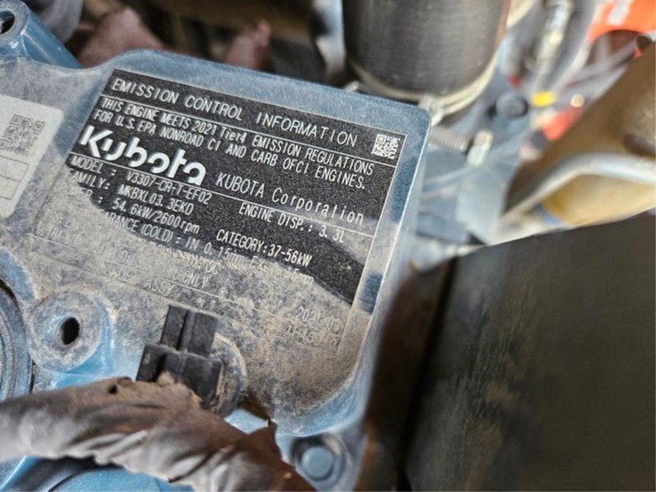 kubota-ssv75-image-14