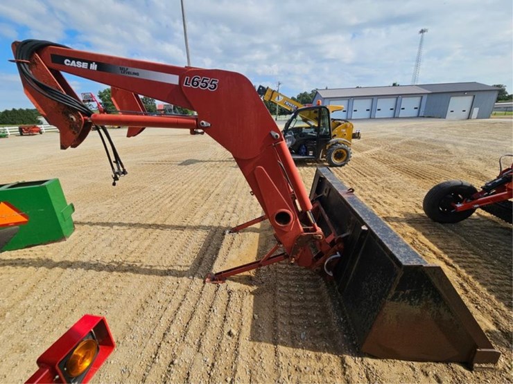 case-ih-l655-image-6