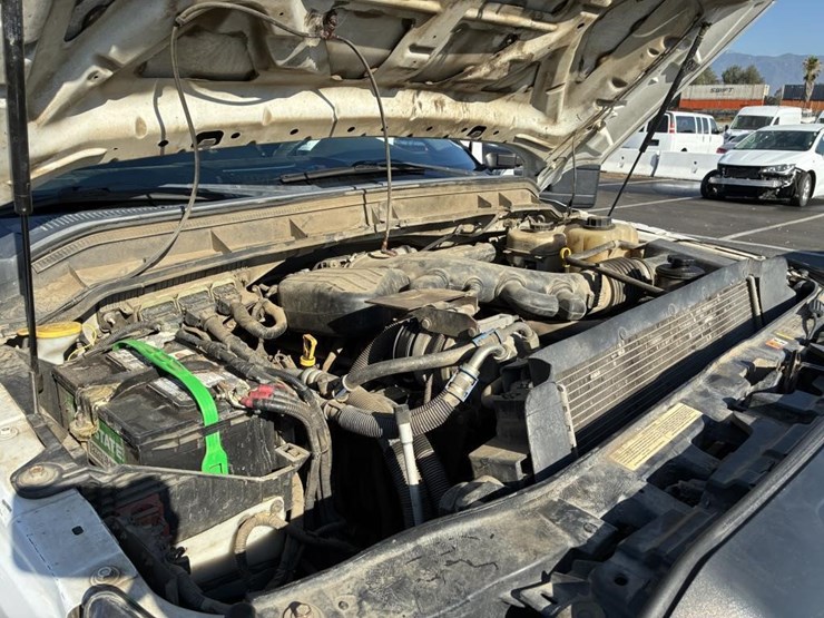 2012-ford-f550-image-6