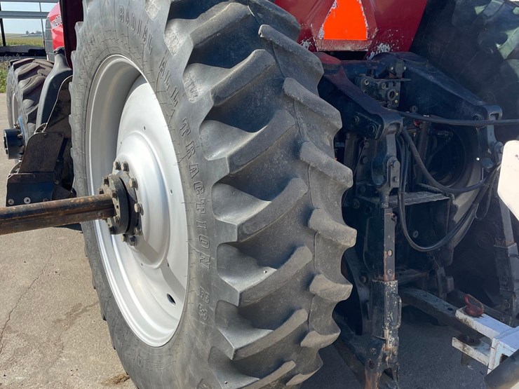 2001-case-ih-mx200-image-30