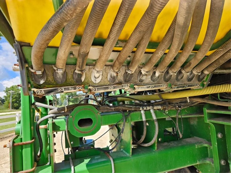 #225-•-westfield-130-71-13"-grain-auger-image-77
